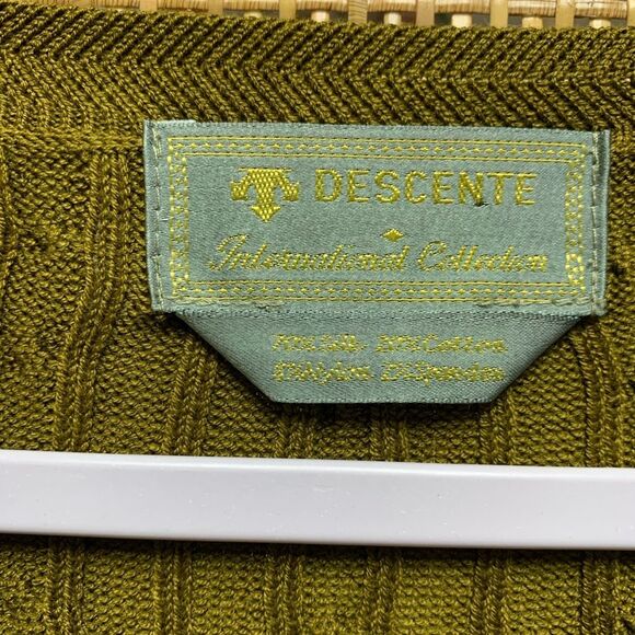 Descente Mens Silk Blend Golden Green V-Neck Cable Knit Sweater | XL - Picture 4 of 5